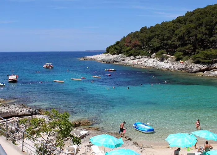 Apartment By The Sea Mali Lošinj