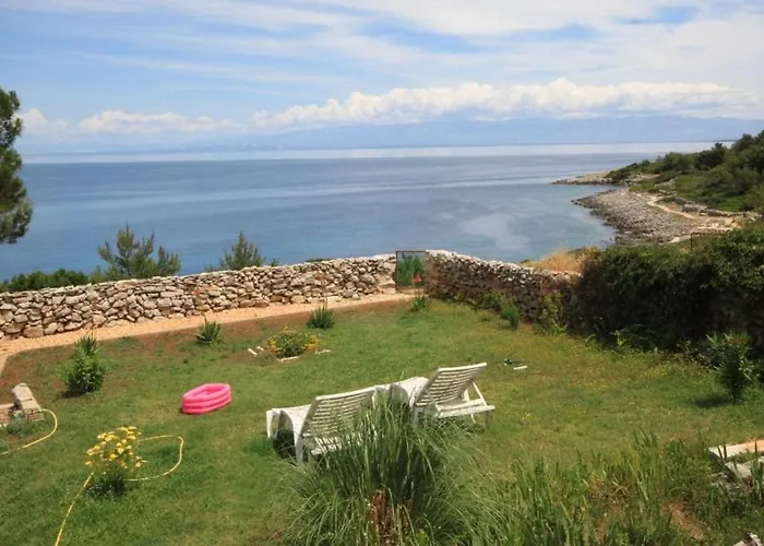Apartment By The Sea