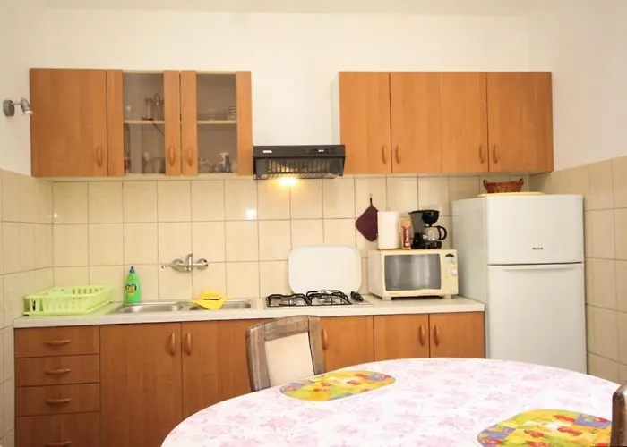 By The Sea Apartment