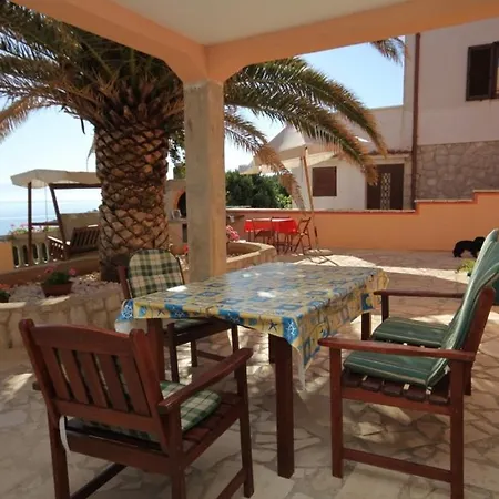 Apartmán By The Sea Mali Lošinj