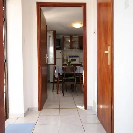 Apartman By The Sea Mali Losinj